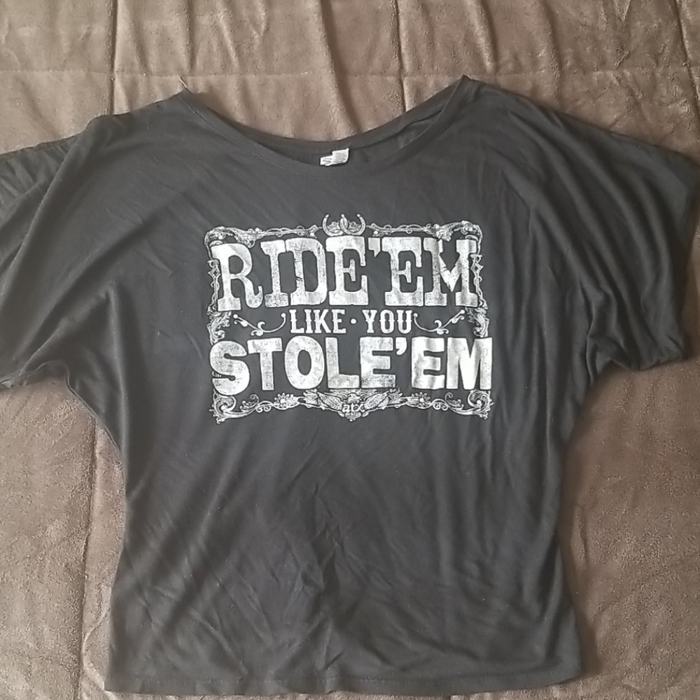 T shirt